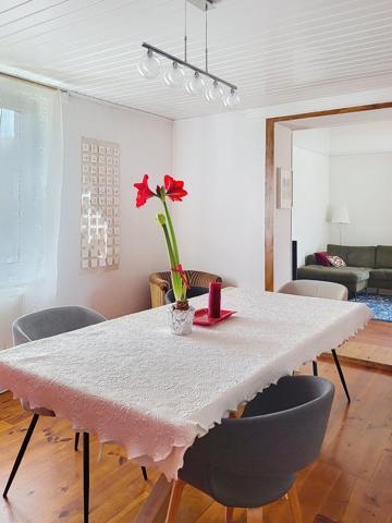 Jolie maison des mines de 165m² sur 11.57 ares.