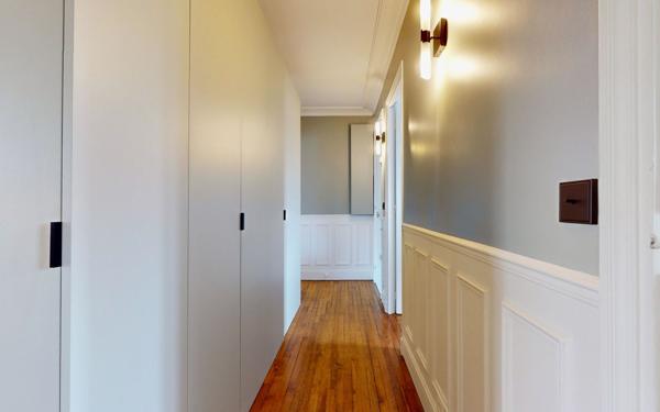 Appartement à vendre    3 pièces • 59 m2 Paris 14