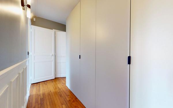 Appartement à vendre    3 pièces • 59 m2 Paris 14