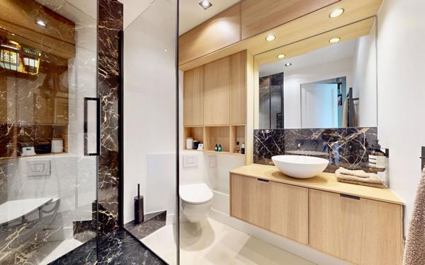 Appartement à vendre    3 pièces • 59 m2 Paris 14