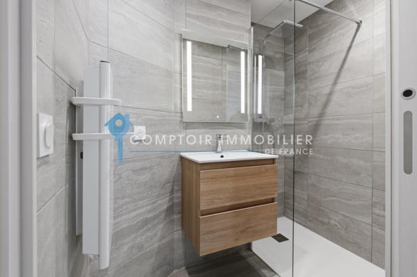 Appartement 5 pièce(s) 4 chambre(s) 108 m²