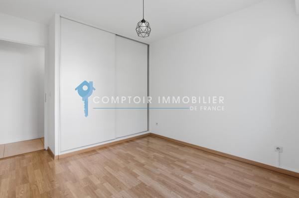 Appartement 5 pièce(s) 4 chambre(s) 108 m²