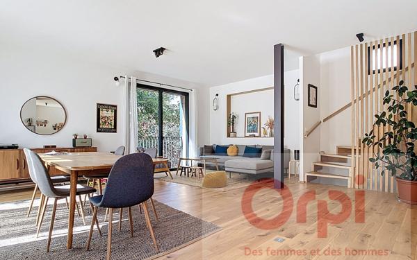 Maison à vendre    7 pièces • 211 m2 Issy-les-Moulineaux