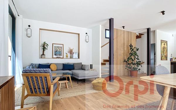 Maison à vendre    7 pièces • 211 m2 Issy-les-Moulineaux