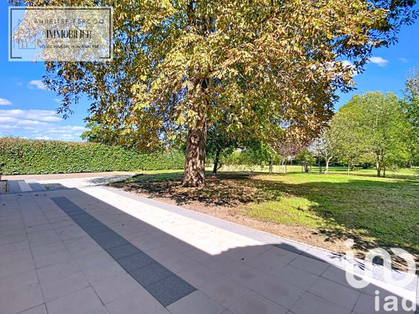 Location maison 8 pièces 250 m² Marzy