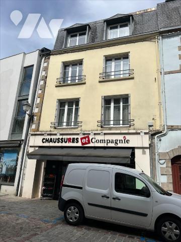 Immeuble à usage commerciale et d'habitation