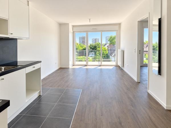 Appartement Mainvilliers 39.9 m²