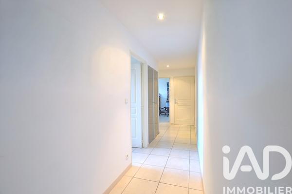 Appartement à vendre 5 pièces 152 m² Nîmes-Saint-Césaire