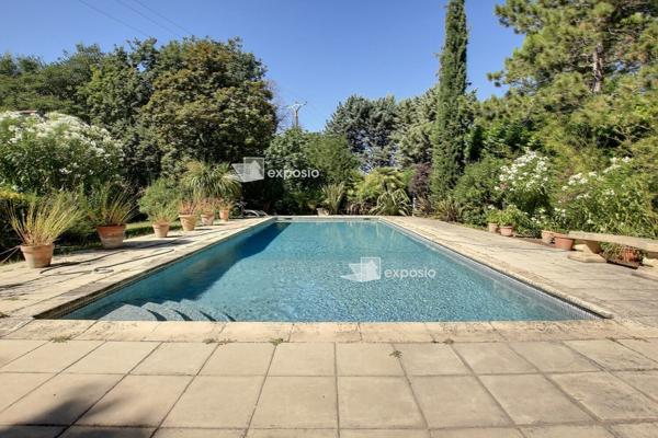Propriété 8 pièces à 8mn du centre ville d'Aix