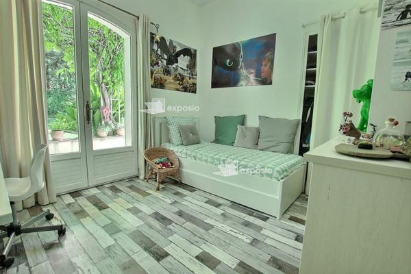 Propriété 8 pièces à 8mn du centre ville d'Aix