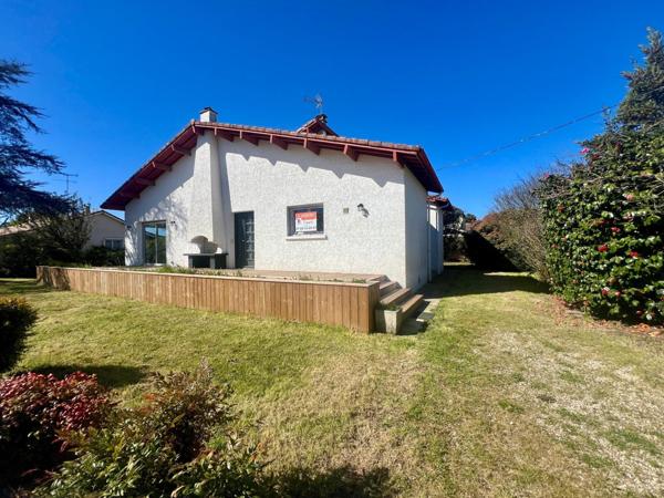 Carcans - Maison de ville avec grand terrain arboré proche des commodités et des plages