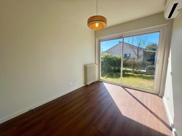 Carcans - Maison de ville avec grand terrain arboré proche des commodités et des plages