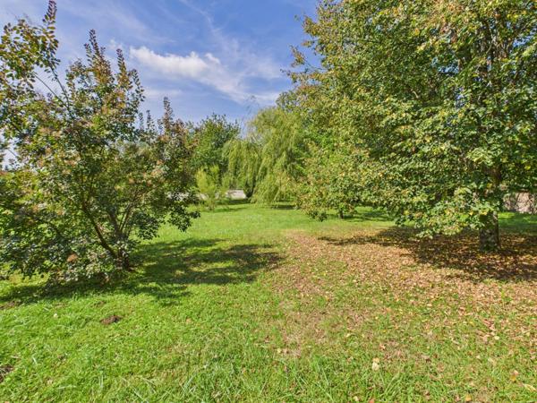 Ancienne laiterie du XVIII? siècle au cœur de Beaujeu