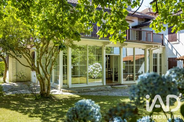 Maison à vendre 13 pièces 378 m² Arcangues