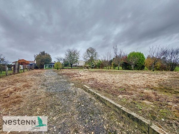 A Saint Fort Sur Gironde,maison à vendre avec 1 étage, 4 chambres, 2 garages, terrain env 1200 m²