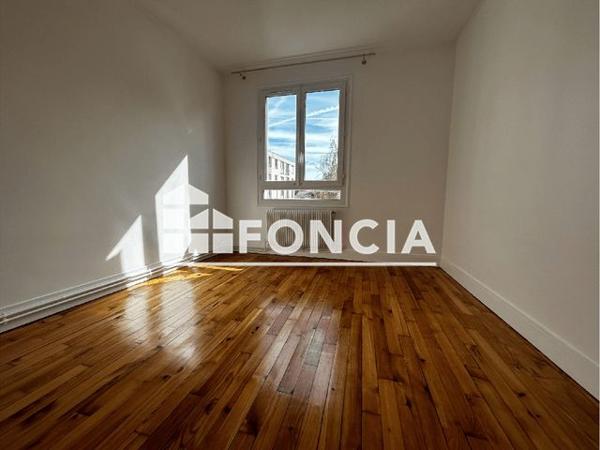 Location Appartement 3 pièces 53.22 m² - 7 AVENUE LAVOISIER Rueil Malmaison 92500