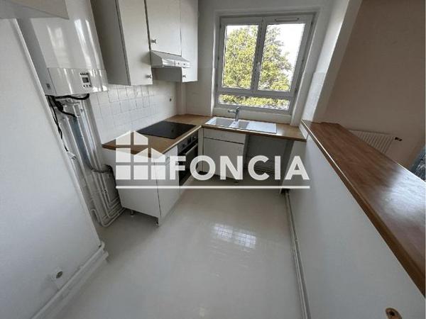 Location Appartement 3 pièces 53.22 m² - 7 AVENUE LAVOISIER Rueil Malmaison 92500