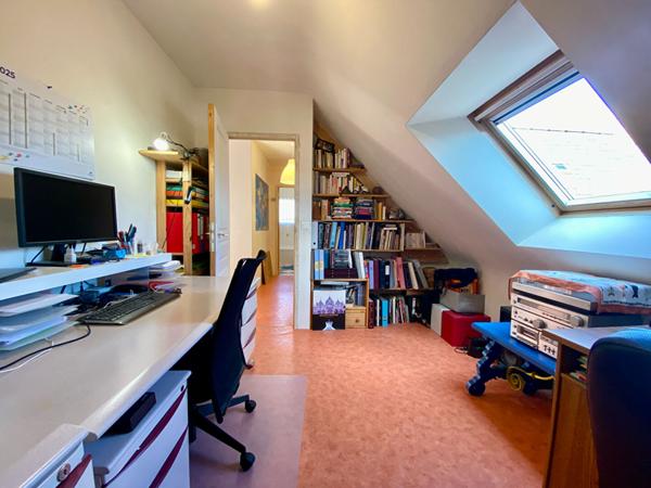 Maison située à Dinan possibilité 5 chambres et terrain de 1200m²