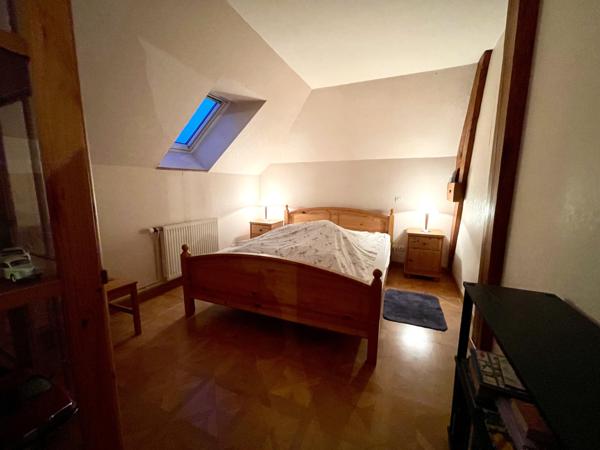 Milly-la-Forêt (91490) Propriété exceptionnelle comprenant deux maisons 240 m², dépendances ( + 140 m² )et 1 890 m² de terrain