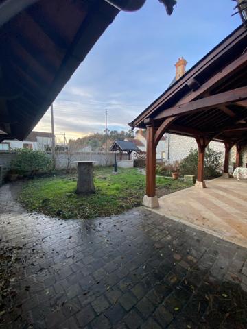 Milly-la-Forêt (91490) Propriété exceptionnelle comprenant deux maisons 240 m², dépendances ( + 140 m² )et 1 890 m² de terrain