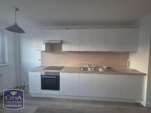 Appartement à louer 3 pièces 84.7m² Tourcoing (59200)