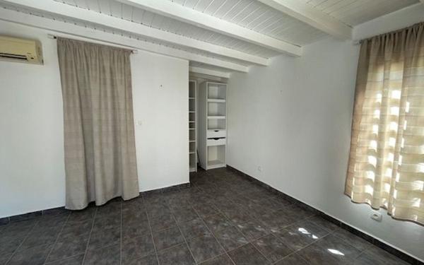 Maison à vendre    4 pièces • 123 m2 Baie-Mahault