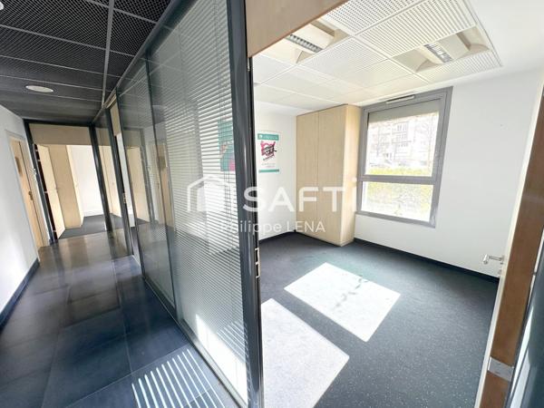 PLATEAU DE BUREAUX  PROCHE CENTRE FORTE VISIBILITÉ