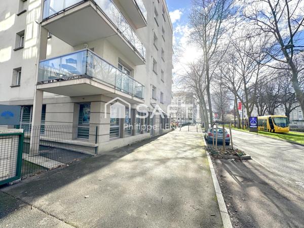 PLATEAU DE BUREAUX  PROCHE CENTRE FORTE VISIBILITÉ