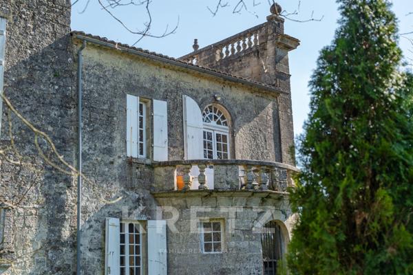 Château classé Monument Historique au coeur du vignoble bordelais