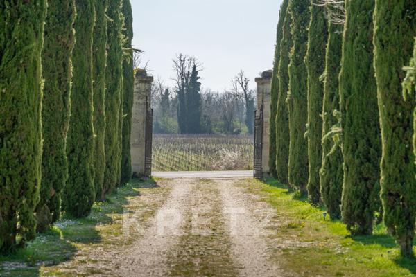 Château classé Monument Historique au coeur du vignoble bordelais