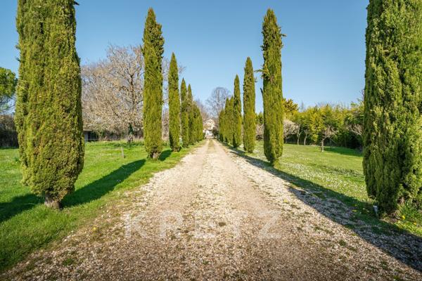 Château classé Monument Historique au coeur du vignoble bordelais