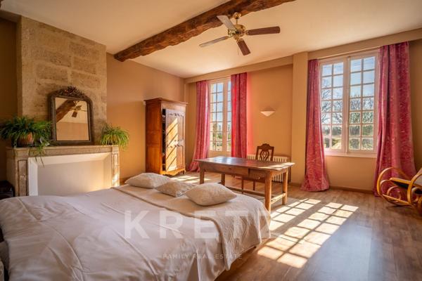 Château classé Monument Historique au coeur du vignoble bordelais