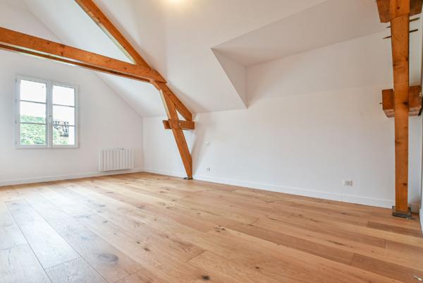 Maison 5 pièces de 149.61 m² avec Jardin