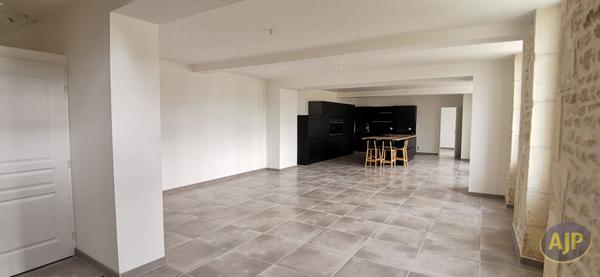 Vente maison Mesnac : 607 581 € - AJP Immobilier Saintes