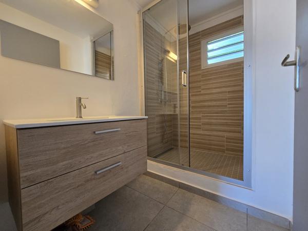 🌟 OPPORTUNITÉ À SAISIR : Charmante Maison T3 avec Jardinet – Le compromis parfait entre ville et tranquillité ! 🌟