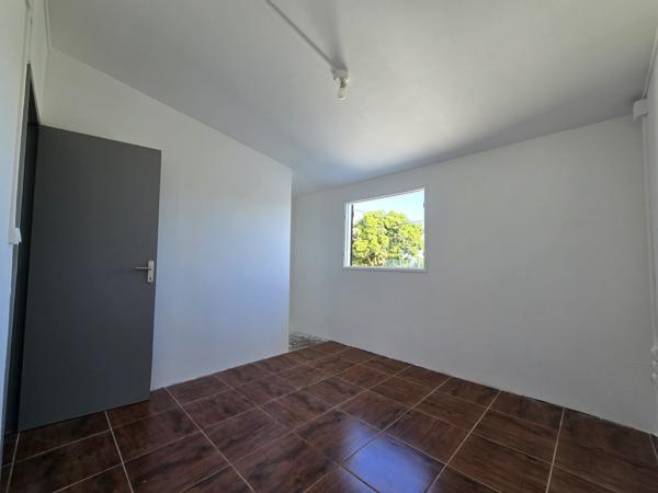 🌟 OPPORTUNITÉ À SAISIR : Charmante Maison T3 avec Jardinet – Le compromis parfait entre ville et tranquillité ! 🌟