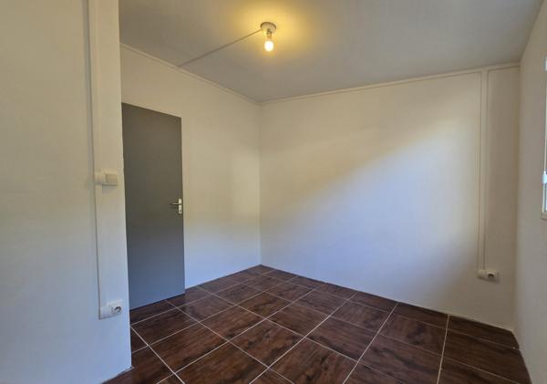 🌟 OPPORTUNITÉ À SAISIR : Charmante Maison T3 avec Jardinet – Le compromis parfait entre ville et tranquillité ! 🌟