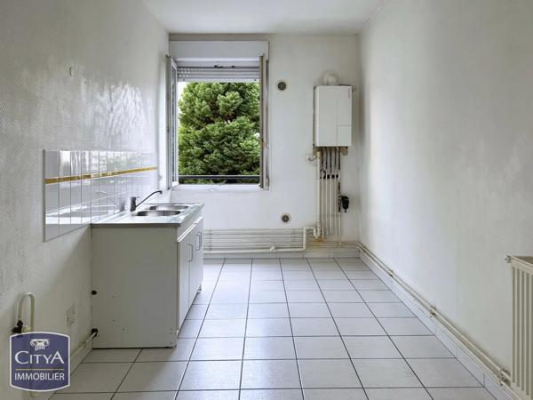 Immeuble à vendre 255m² Saint-Quentin (02100)