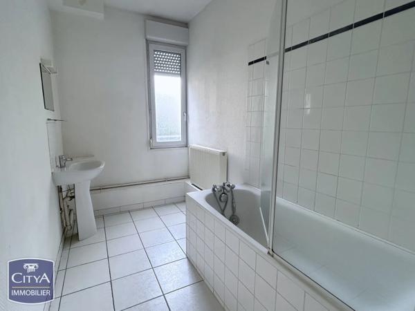 Immeuble à vendre 255m² Saint-Quentin (02100)