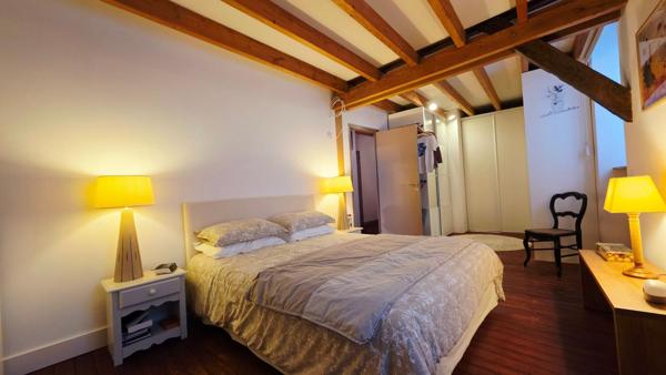 BOURGES MAISON 116M² 4 PIECES JARDIN GARAGE MARAIS