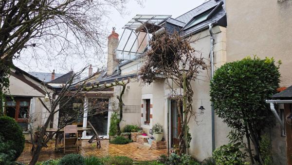 BOURGES MAISON 116M² 4 PIECES JARDIN GARAGE MARAIS