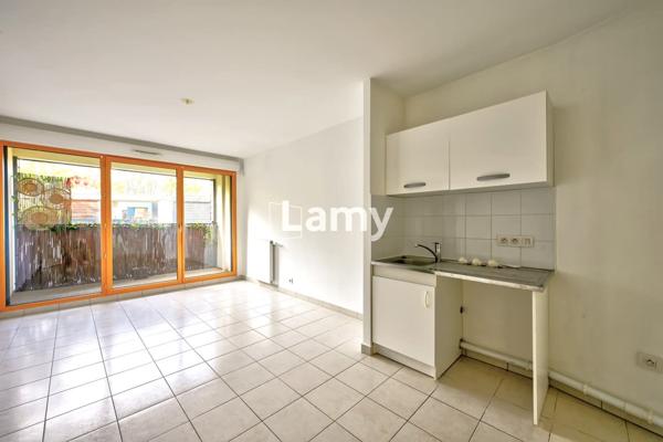 Parking + appartement