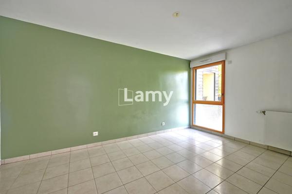 Parking + appartement