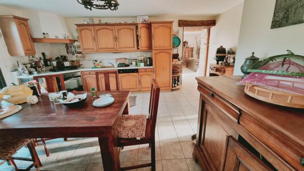 PROPRIÉTE EQUESTRE SUR 6 HA  AVEC MAISONS D'HABITATION