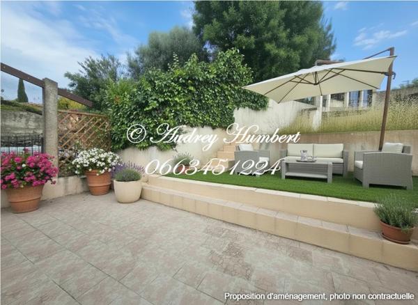 VALENSOLE, MAISON DE VILLAGE de 86 m² avec terrasse, jardinet et combles