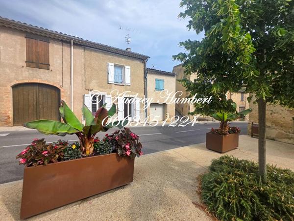VALENSOLE, MAISON DE VILLAGE de 86 m² avec terrasse, jardinet et combles