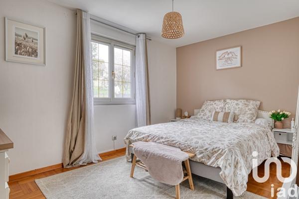 Maison 6 pièces de 107 m² à Vaux-sur-Seine (78740)