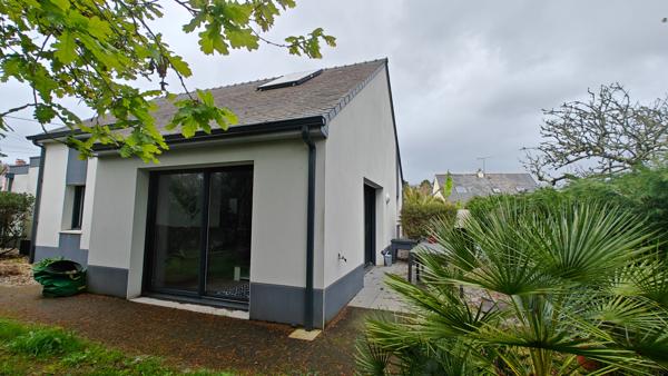 Maison à louer Suce Sur Erdre : 4 pièces, 92m² avec 3 chambre(s) à 1 235€ - AJP Immobilier Carquefou