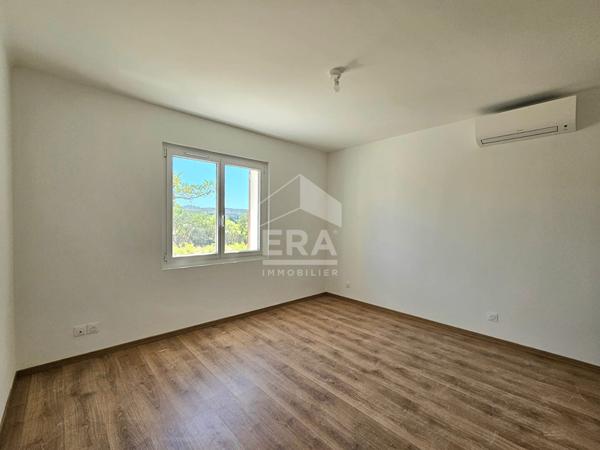 A VENDRE - LANÇON PROVENCE - Maison T6 de 150m² - 3/4chambres