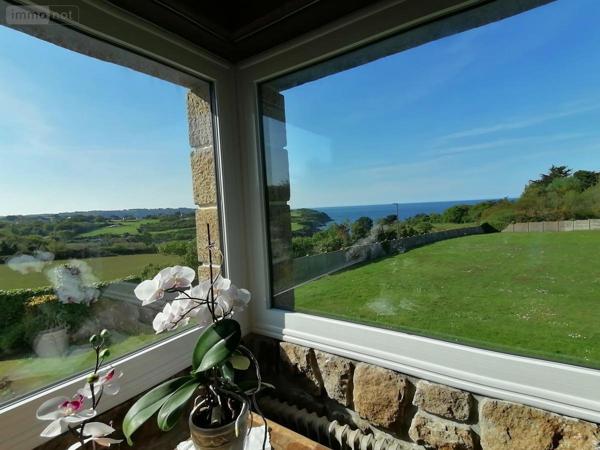 Maison à vendre à Saint-Quay-Portrieux dans les Côtes-d'Armor (22410), ref : 22017-1193